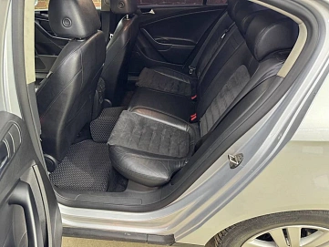Volkswagen Passat, 2009г, передний привод, робот