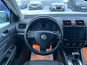 Volkswagen Jetta, 2006г., передний привод, автомат