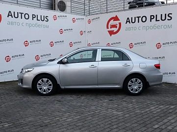 Toyota Corolla, 2012г, передний привод, механика