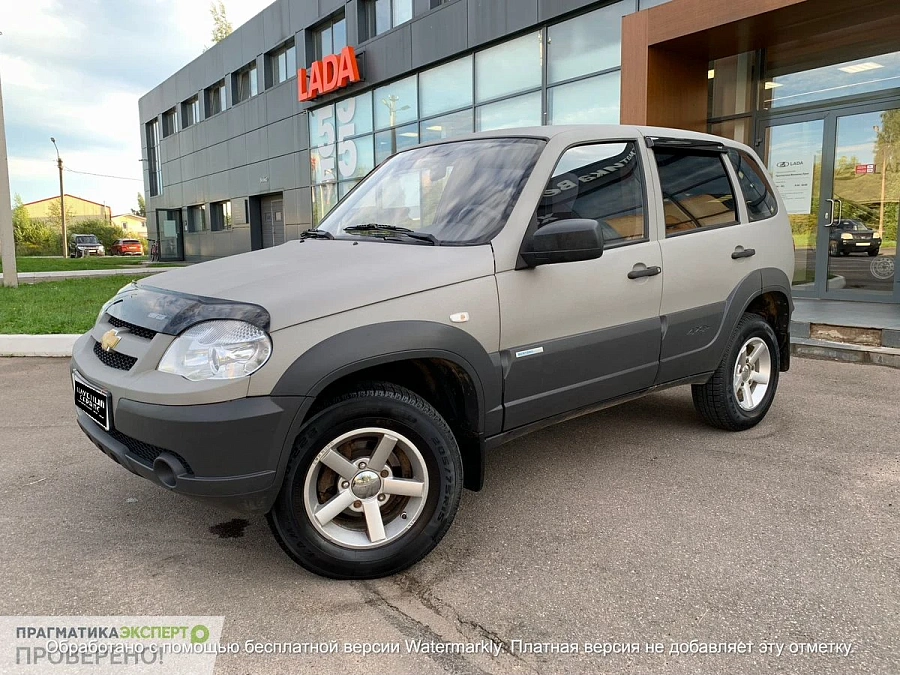 Chevrolet Niva, 2012г., полный привод, механика