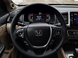 Honda Pilot, 2015г, полный привод, автомат
