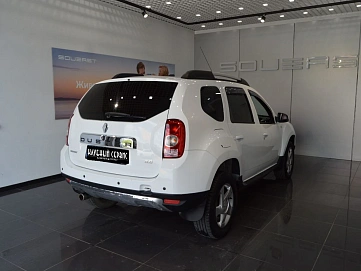 Renault Duster, 2012г, передний привод, автомат