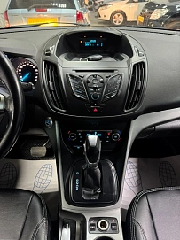 Ford Kuga, 2013г, полный привод, автомат