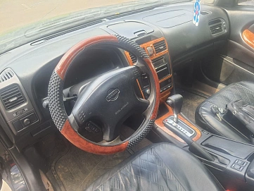 Nissan Maxima, 2003г, передний привод, автомат
