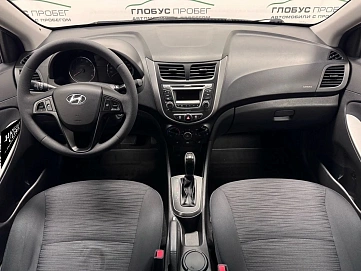 Hyundai Solaris, 2014г, передний привод, автомат