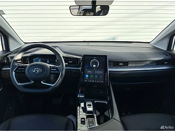 Hyundai Custin, 2024г, передний привод, автомат