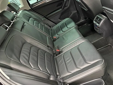 Volkswagen Tiguan, 2020г, полный привод, робот