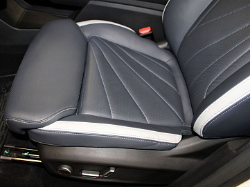 Geely Atlas, 2024г, передний привод, автомат