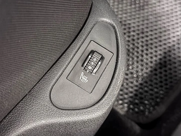 Peugeot 308, 2011г, передний привод, автомат