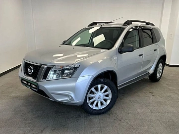 Nissan Terrano, 2015г, передний привод, механика