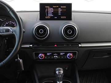 Audi A3, 2016г, передний привод, робот