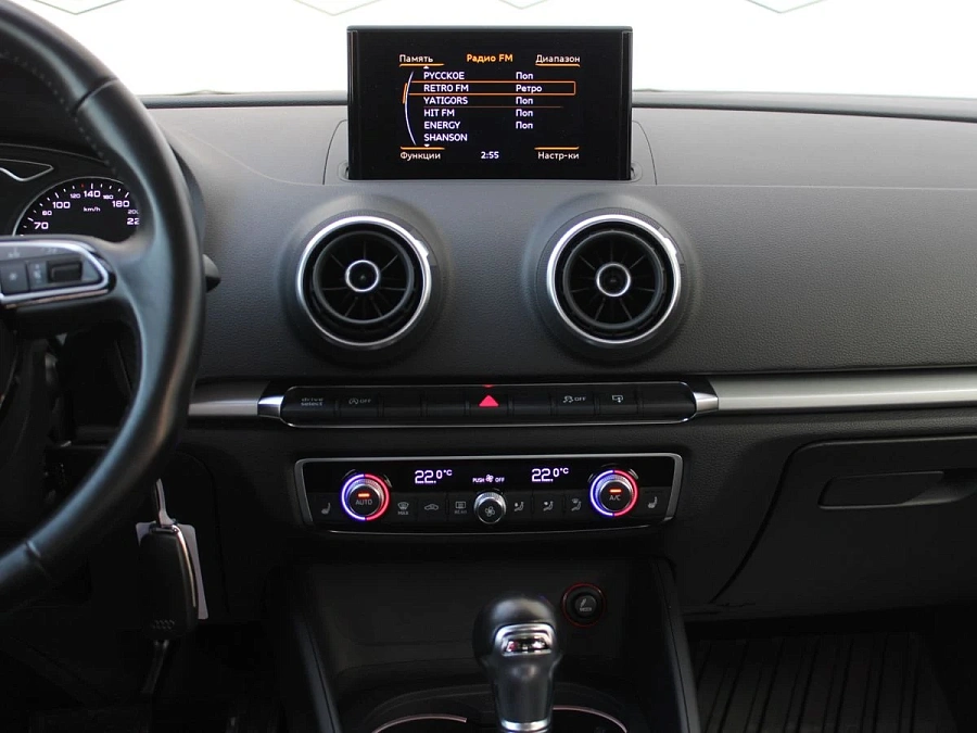 Audi A3, 2016г., передний привод, робот