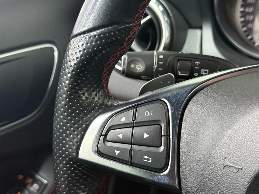 Mercedes-Benz GLA, 2016г., полный привод, робот