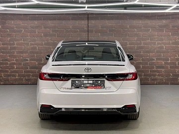 Toyota Camry, 2025г, передний привод, вариатор