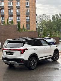 Kia Seltos, 2024г, передний привод, вариатор