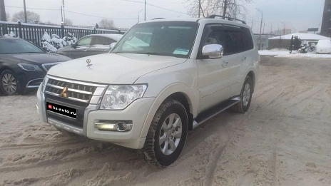Mitsubishi Pajero, 2021г, полный привод, механика
