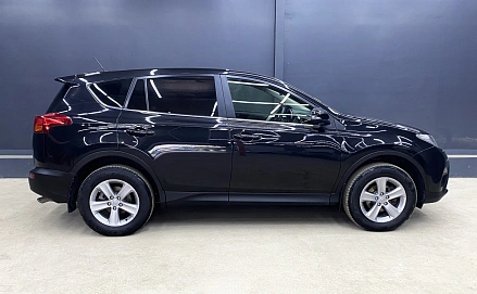 Toyota RAV4, 2013г, полный привод, автомат