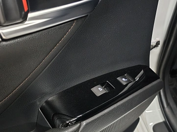 Toyota Camry, 2020г, передний привод, автомат