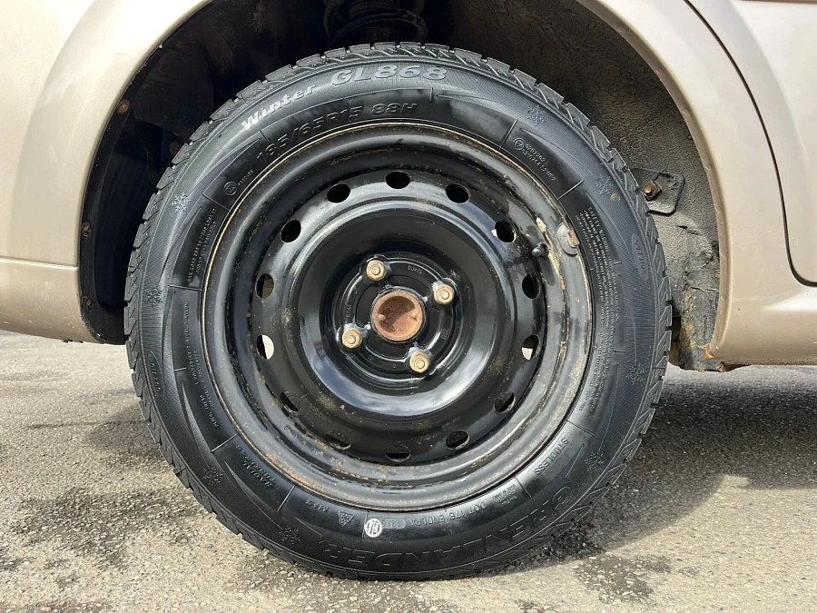 Chevrolet Lacetti, 2006г., передний привод, механика