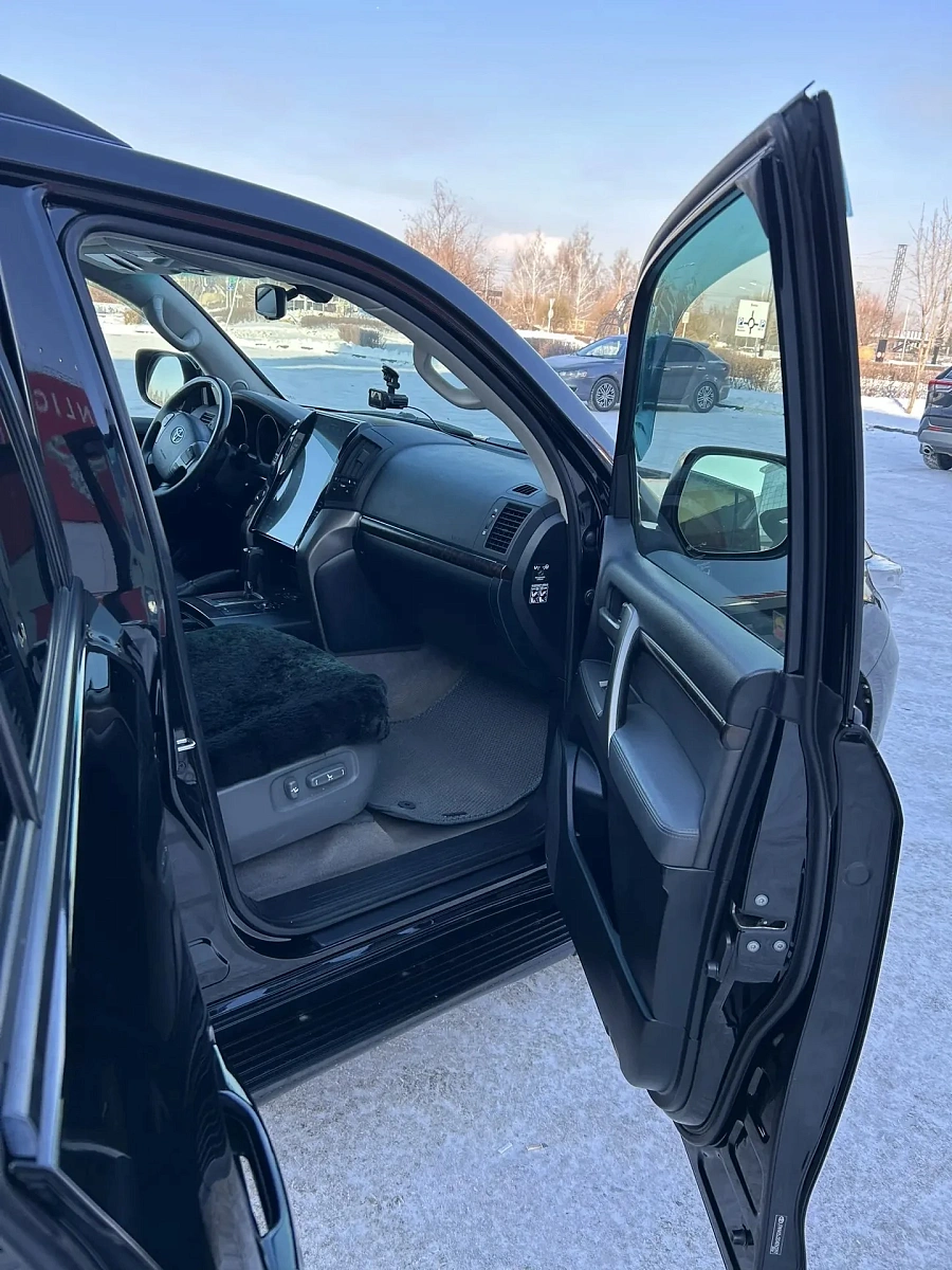 Toyota Land Cruiser, 2010г., полный привод, автомат