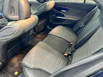 Mercedes-Benz C-Класс, 2023г, задний привод, автомат