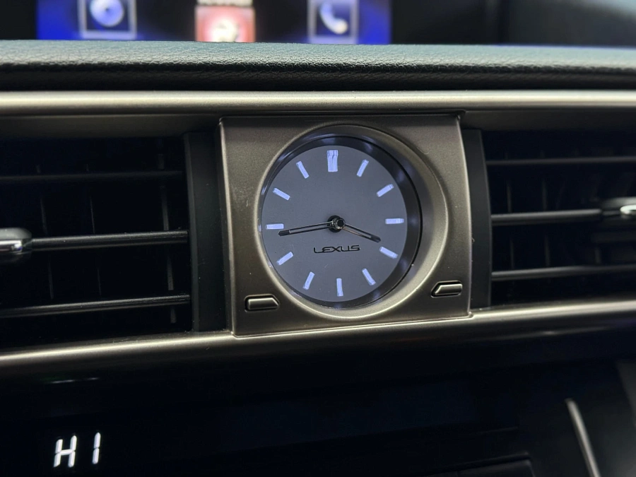 Lexus IS, 2014г., задний привод, автомат