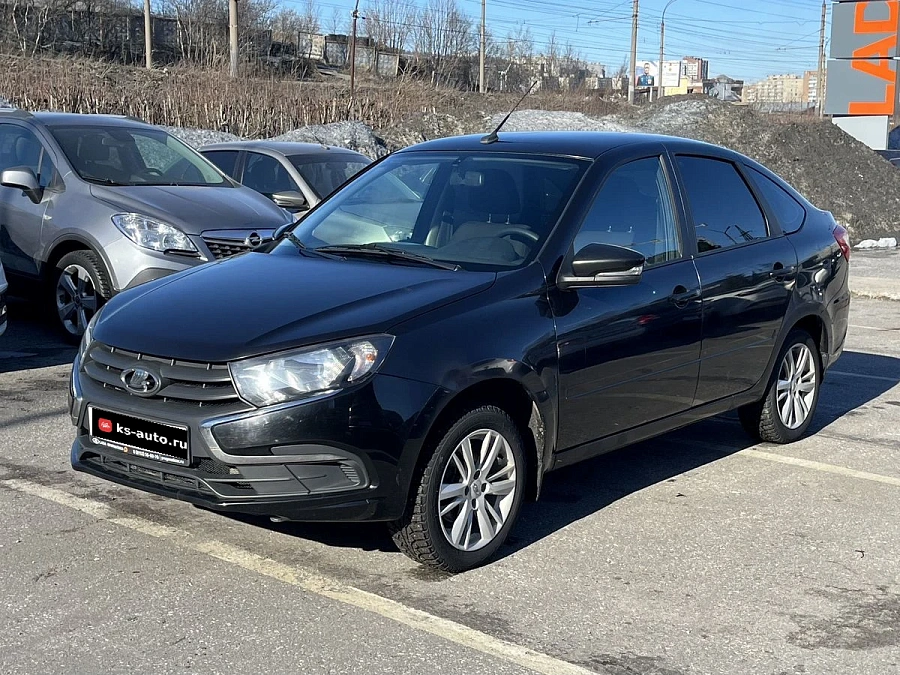 Lada (ВАЗ) Granta, 2023г., передний привод, механика