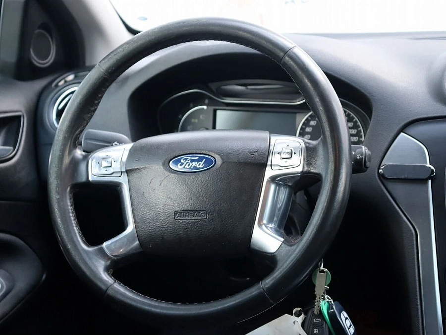 Ford Mondeo, 2011г., передний привод, автомат