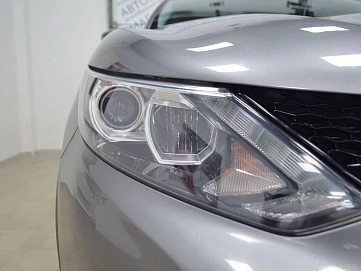 Nissan Qashqai, 2018г, передний привод, вариатор