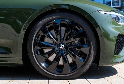 Bentley Continental GT, 2026г., полный привод, робот