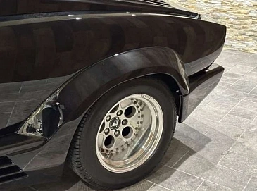 Lamborghini Countach, 1991г, задний привод, механика