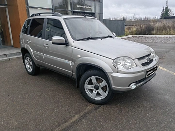 Chevrolet Niva, 2011г, полный привод, механика