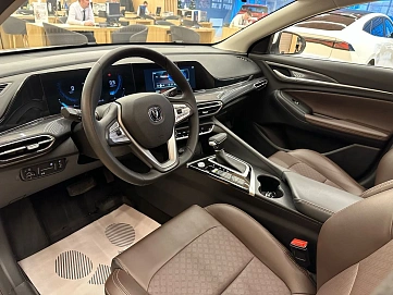 Changan Eado Plus, 2023г, передний привод, робот