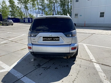Mitsubishi Outlander, 2010г, полный привод, вариатор