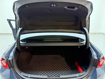 Mazda 3, 2022г, передний привод, автомат