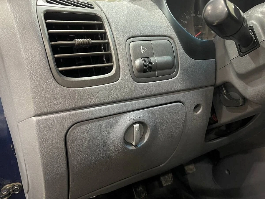 Hyundai Accent, 2008г., передний привод, механика