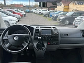 Volkswagen Caravelle, 2009г., передний привод, механика