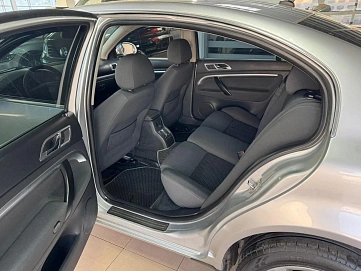 Skoda Superb, 2007г, передний привод, автомат