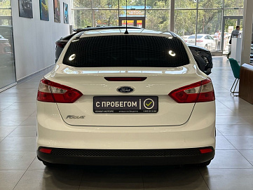 Ford Focus, 2012г, передний привод, робот