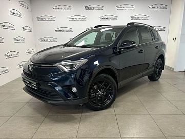 Toyota RAV4, 2018г, передний привод, автомат