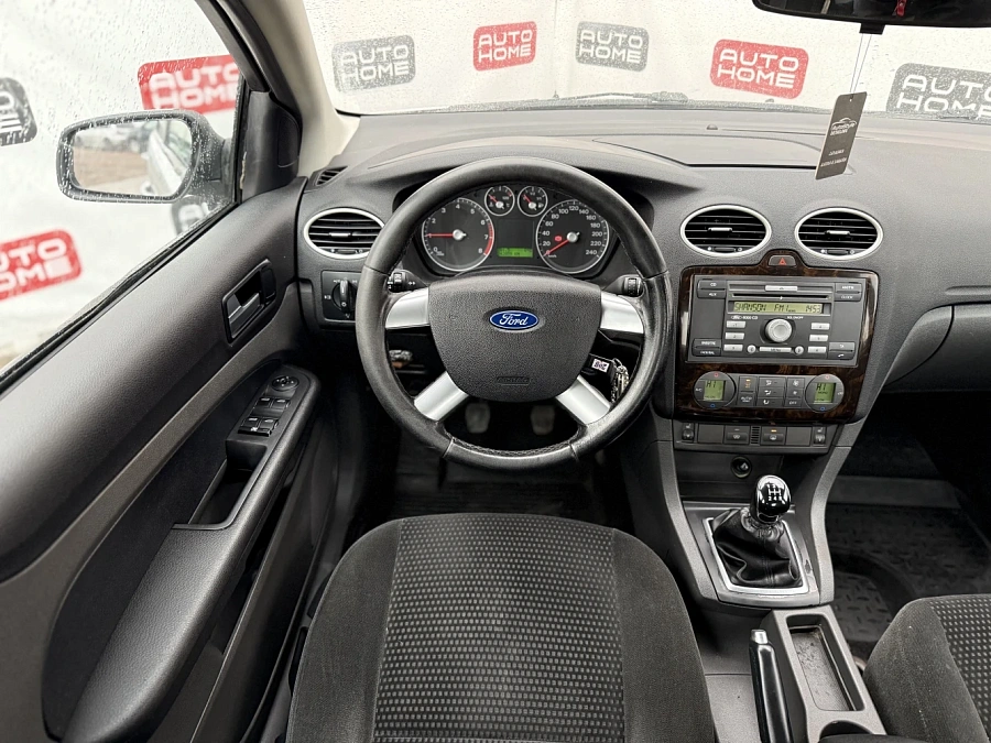 Ford Focus, 2006г., передний привод, механика