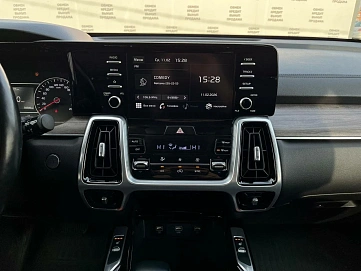 Kia Sorento, 2020г, передний привод, автомат