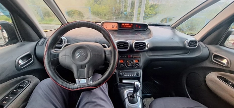 Citroen C3 Picasso, 2012г, передний привод, робот