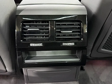 Volkswagen Touareg, 2025г, полный привод, автомат