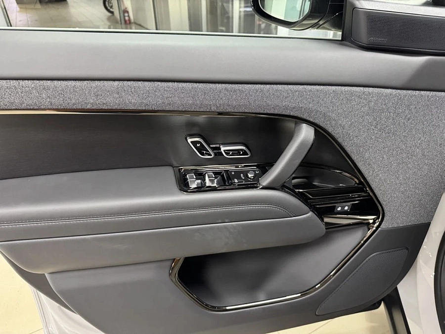 Land Rover Range Rover Sport, 2025г., полный привод, автомат