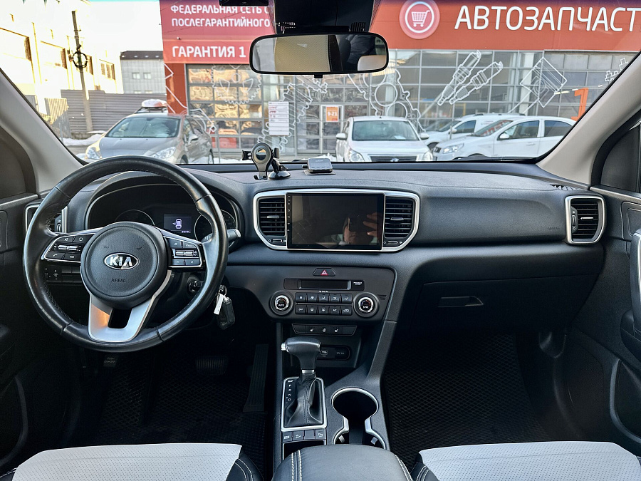 Kia Sportage, 2019г., передний привод, автомат