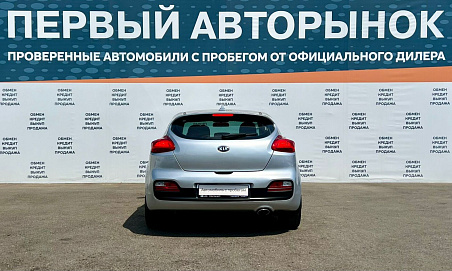 Kia , 2017г., передний привод, автомат