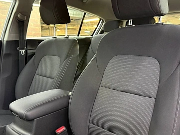 Kia Sportage, 2021г, передний привод, автомат