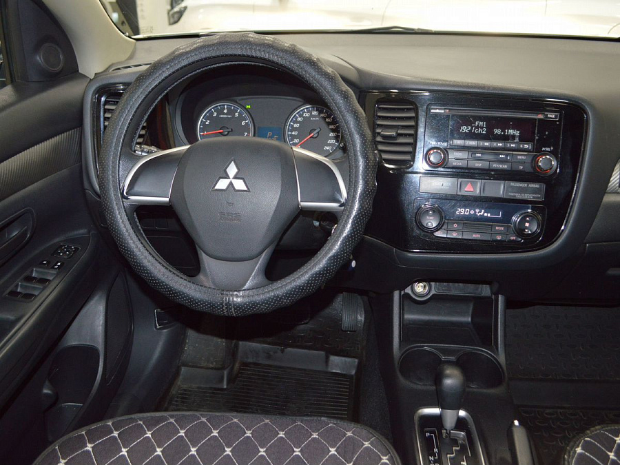 Mitsubishi Outlander, 2012г., полный привод, вариатор