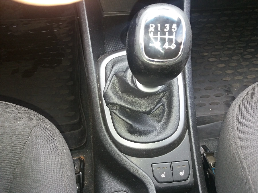 Kia Rio, 2014г., передний привод, механика